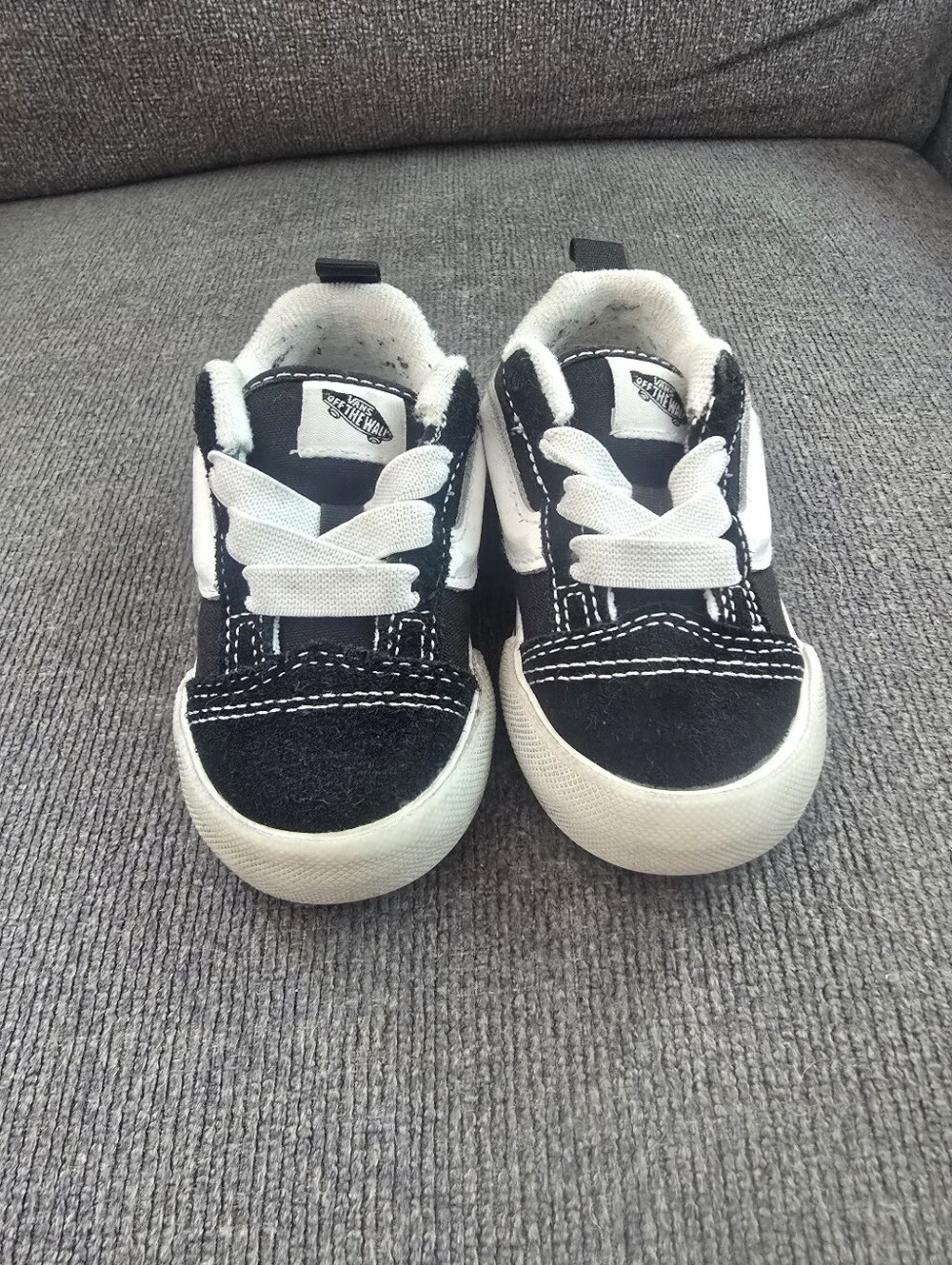 Vans Kids Black and White Low-Top Skate Sneakers